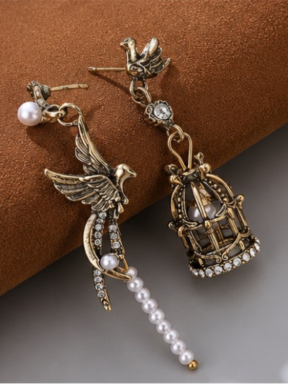 Vintage Gold Bird Pearl Earrings with Crystal Birdcage Charm - Picture 2 of 7
